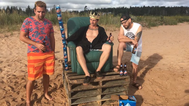 FIN REVIEW: Pogey Beach a lot of raucous, but not totally&nbsp;refined