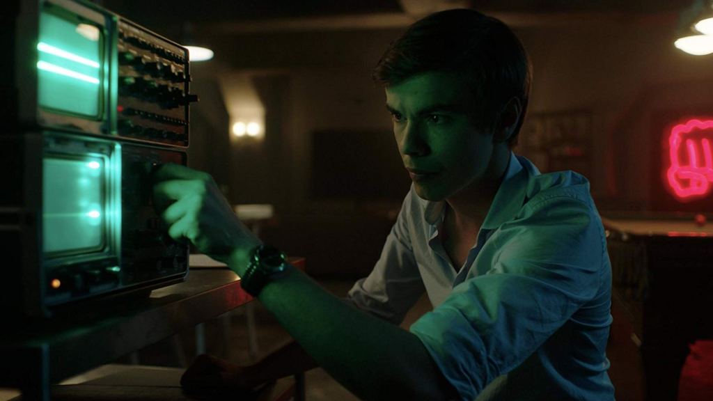 Post-apocalyptic Survival Box a tale with no intrigue