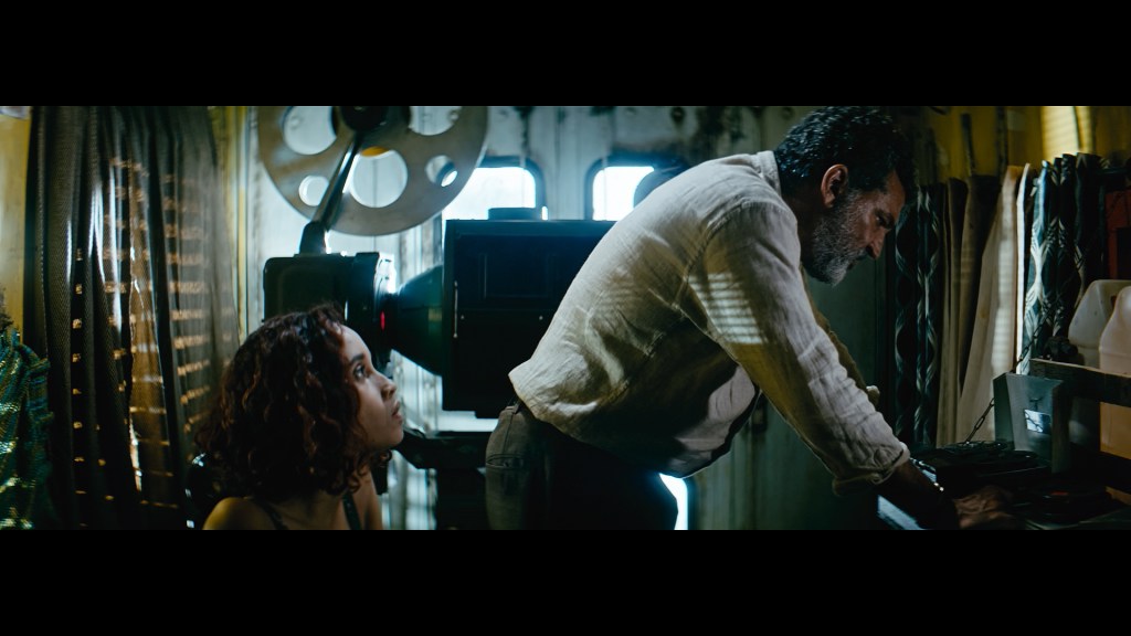 FIN REVIEW: Projectionist tells the dreary tale of man’s love for a silver screen&nbsp;great