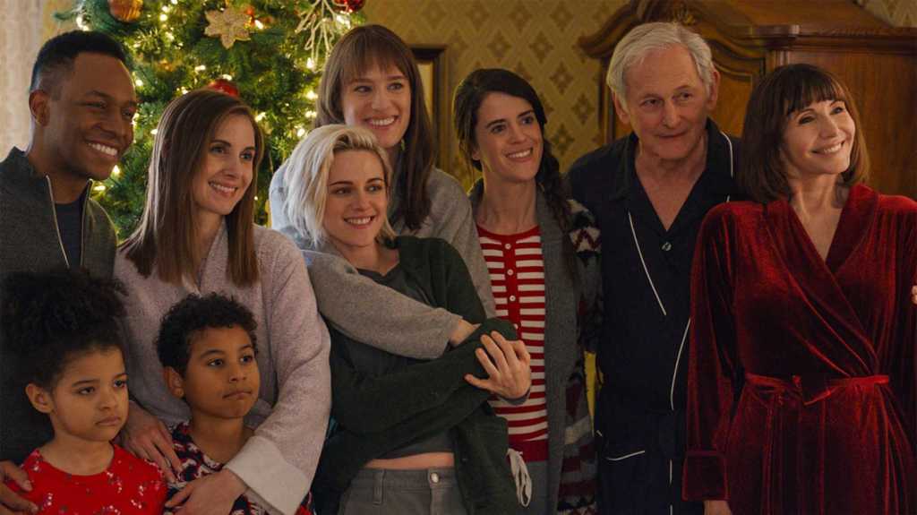 STREAMING REVIEW: Queer Christmas flick Happiest Season an instant&nbsp;favourite